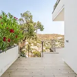 Villa Welcs Emp 083 Con Piscina Infinita *